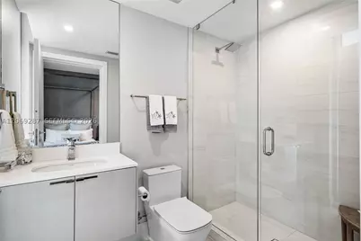 435 Bayshore #703, Fort Lauderdale, FL 33304 - Photo 44