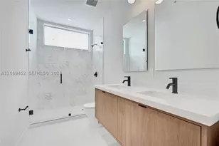 525 NE 61st, Miami, FL 33137 - Photo 10