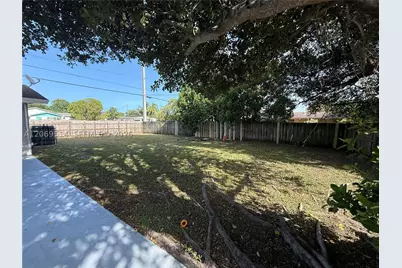 170 NE 174th, Miami, FL 33162 - Photo 4
