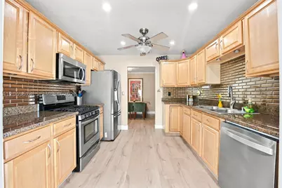 2250 NW 81st, Sunrise, FL 33322 - Photo 32