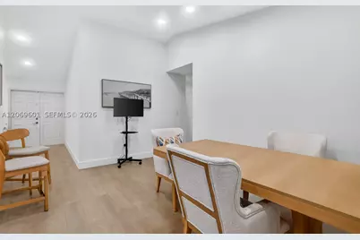 18847 NW 83rd, Hialeah, FL 33015 - Photo 16