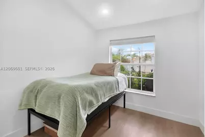 18847 NW 83rd, Hialeah, FL 33015 - Photo 28