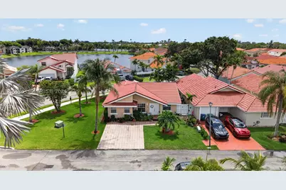 18847 NW 83rd, Hialeah, FL 33015 - Photo 34