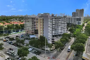 2025 NE 164th, North Miami Beach, FL 33162 - Photo 46