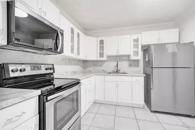 2025 NE 164th #710, North Miami Beach, FL 33162 - Photo 10
