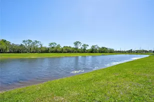 4390 SW 122nd, Davie, FL 33330 - Photo 10