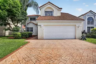 2638 Oak Park, Davie, FL 33328 - Photo 2