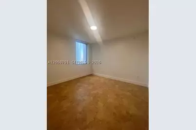 1060 Brickell #2217, Miami, FL 33131 - Photo 10