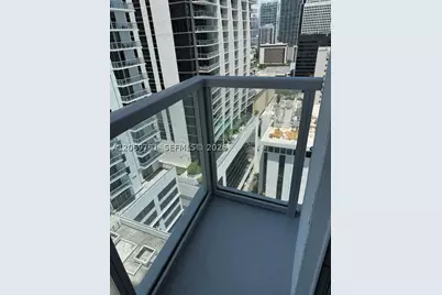 1060 Brickell #2217, Miami, FL 33131 - Photo 24