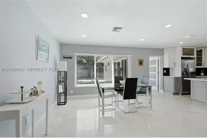 1580 NE 34th, Oakland Park, FL 33334 - Photo 8