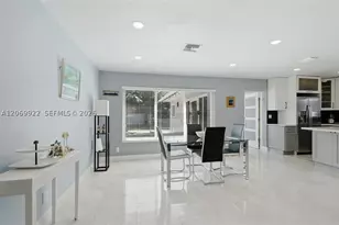 1580 NE 34th, Oakland Park, FL 33334 - Photo 8