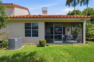10852 Cypress Glen, Coral Springs, FL 33071 - Photo 48