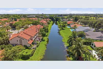 10852 Cypress Glen, Coral Springs, FL 33071 - Photo 52