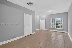 4902 SW 31st, Dania Beach, FL 33312 - Photo 8