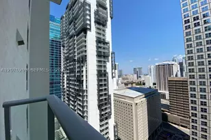 300 S Biscayne, Miami, FL 33131 - Photo 14