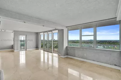1351 NE Miami Gardens #PH15E, Miami, FL 33179 - Photo 2