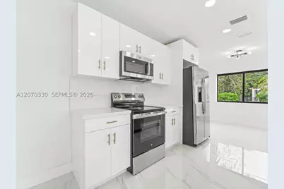 2500 SW 23rd, Miami, FL 33145 - Photo 8