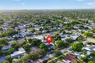 9281 Martinique, Cutler Bay, FL 33189 - Photo 6