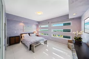 1040 Biscayne, Miami, FL 33132 - Photo 32