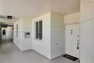 2880 NE 14th St, Pompano Beach, FL 33062 - Photo 40