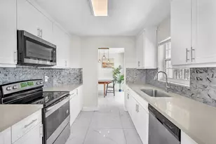 223 SW 159th, Sunrise, FL 33326 - Photo 14