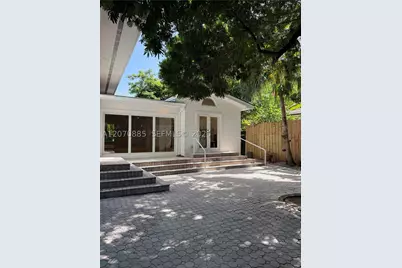 3865 Poinciana, Miami, FL 33133 - Photo 20