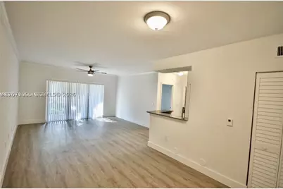 2474 Centergate #103, Miramar, FL 33025 - Photo 6
