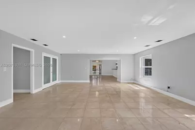 10890 SW 95th, Miami, FL 33176 - Photo 10