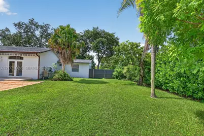 10890 SW 95th, Miami, FL 33176 - Photo 62