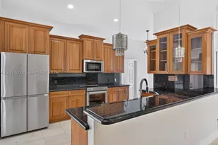 10890 SW 95th, Miami, FL 33176 - Photo 16