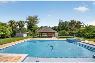 10890 SW 95th, Miami, FL 33176 - Photo 44