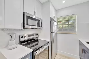 934 NW 4th, Fort Lauderdale, FL 33311 - Photo 6