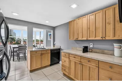16565 NE 26th #4E, North Miami Beach, FL 33160 - Photo 14