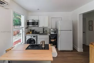 2515 NE 182nd, North Miami Beach, FL 33160 - Photo 6