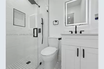 13710 SW 18th, Miami, FL 33175 - Photo 32