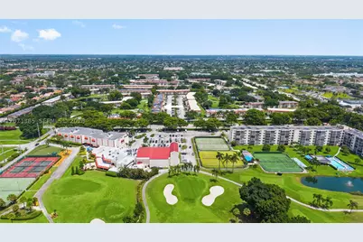 811 S Hollybrook #105, Pembroke Pines, FL 33025 - Photo 34