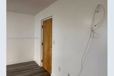 5033 NW 7th #101, Miami, FL 33126 - Photo 8