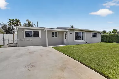 7521 Eaton, Hollywood, FL 33024 - Photo 2