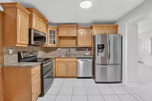 7521 Eaton, Hollywood, FL 33024 - Photo 10