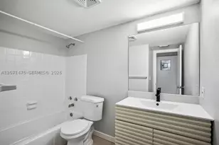 850 E Commercial, Oakland Park, FL 33334 - Photo 10