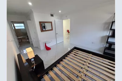 750 Michigan #203, Miami Beach, FL 33139 - Photo 24
