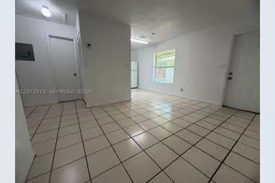 919 NW 2nd #3, Fort Lauderdale, FL 33311 - Photo 2