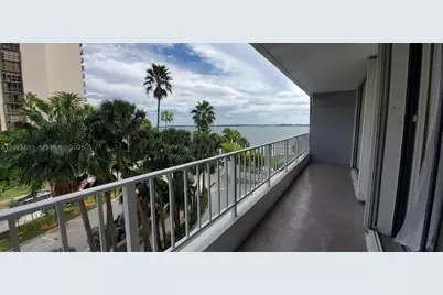 200 SE 15th #5H, Miami, FL 33129 - Photo 1