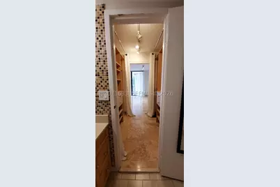 200 SE 15th #5H, Miami, FL 33129 - Photo 10