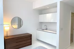 851 NE 1st, Miami, FL 33132 - Photo 10