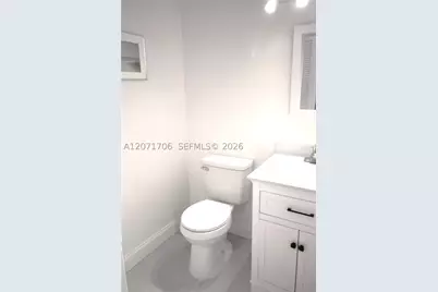 2166 NE 56th #203, Fort Lauderdale, FL 33308 - Photo 12