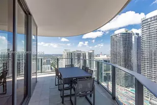1000 Brickell, Miami, FL 33131 - Photo 16