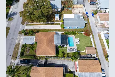 1935 Arthur, Hollywood, FL 33020 - Photo 24