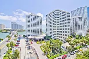 999 Brickell Bay, Miami, FL 33131 - Photo 2