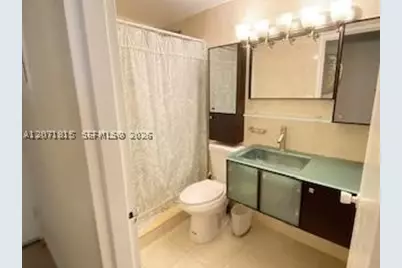 999 Brickell Bay #809, Miami, FL 33131 - Photo 8